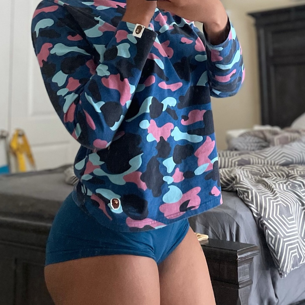 XS BAPE TOP .